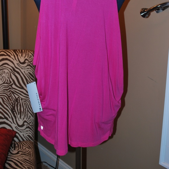 NWT FABLETICS Barbados Muscle Tank in pink - Picture 4 of 6